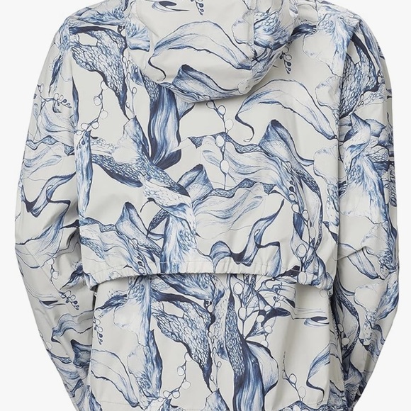 NWT Helly Hansen Women’s Esape Rain Jacket - Grey Fog Esra, Large - Picture 5 of 10